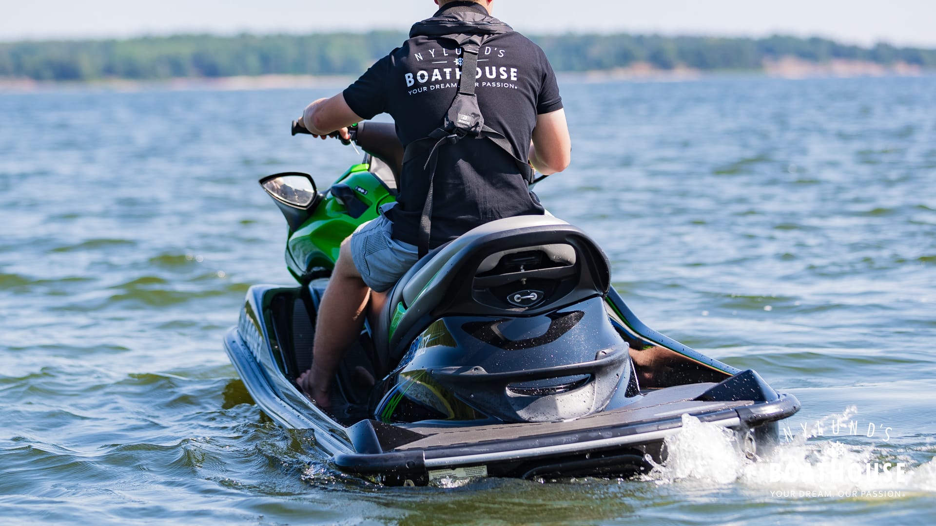Kawasaki Ultra 300 X - Image 10