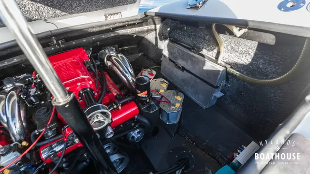 Hydrolift C-31 R Carbon — Technical