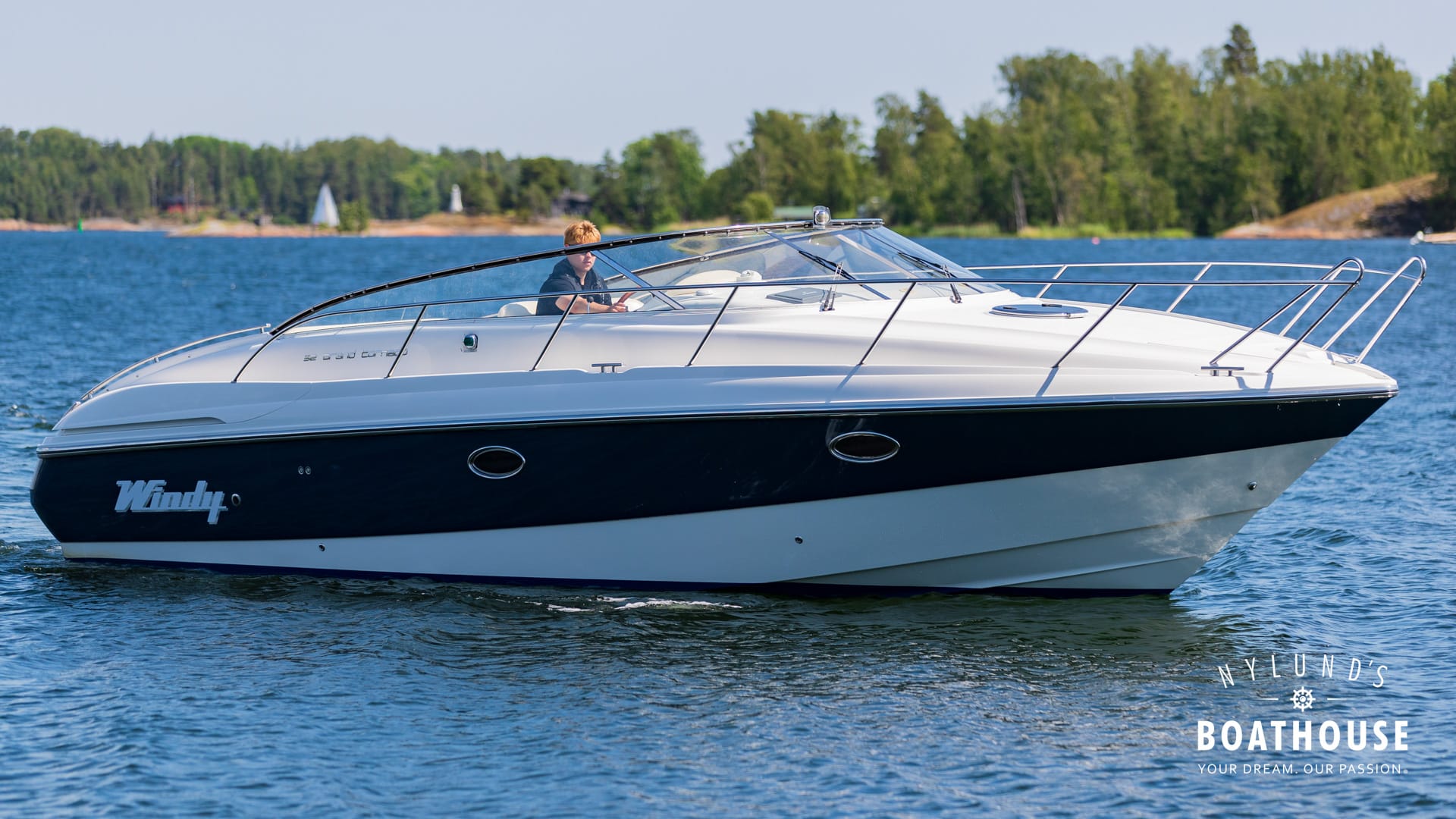 Windy 32 GT - Image 13