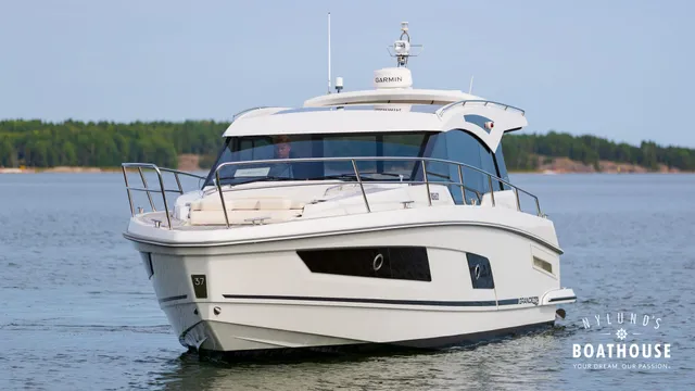 Grandezza 37 CA — Navegando