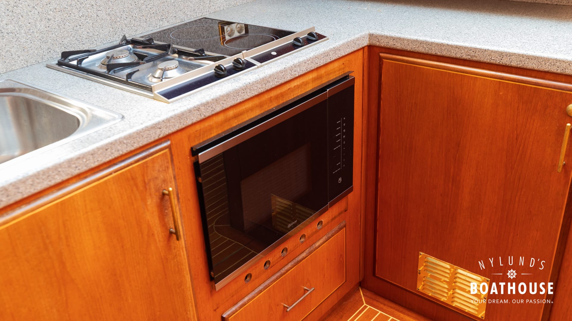 Fairline 50 MK II - Image 117