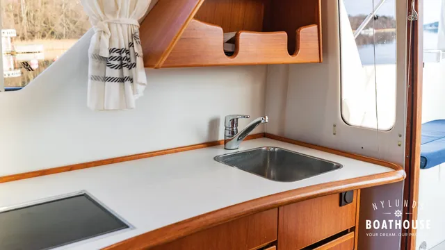 Marino Shark 29