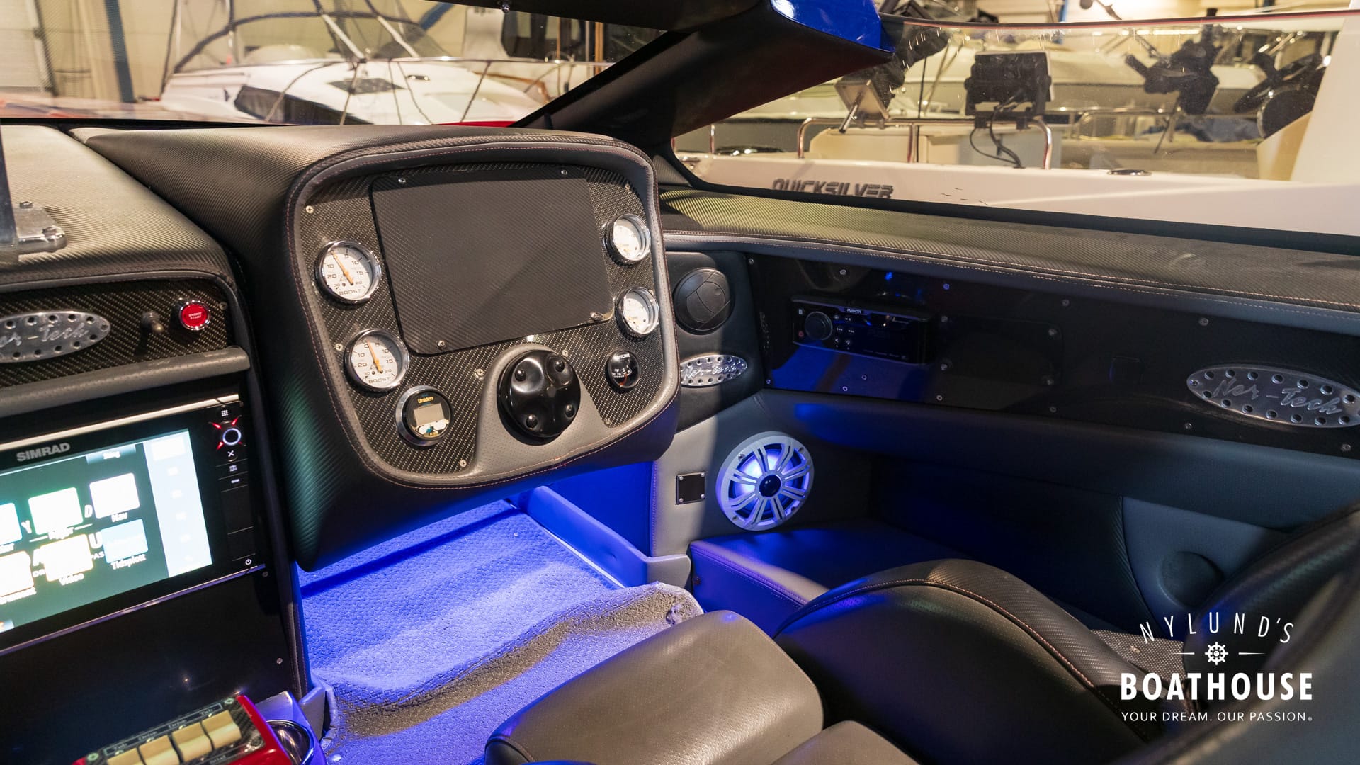 Nor-tech 4300 Supercat Roadster - Image 68