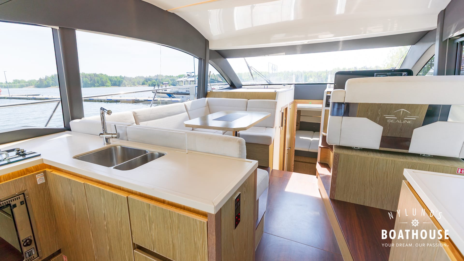 Sealine F430 - Image 40
