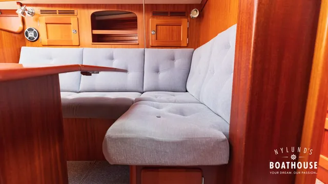 Hallberg-Rassy 342