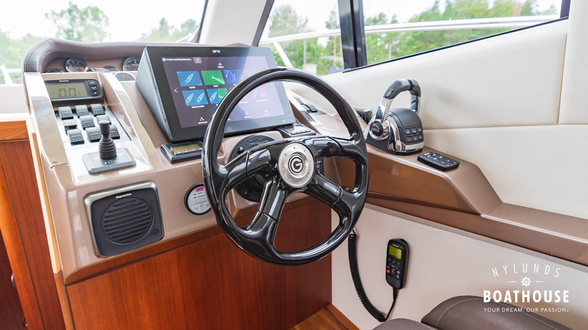 Galeon 340 Fly - Image 46