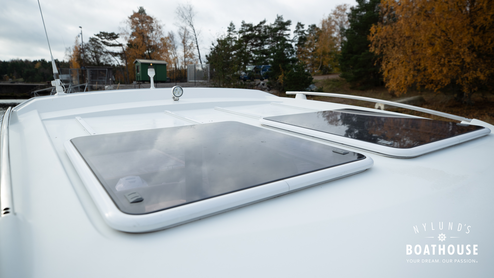 Beneteau Antares 8.80 OB - Image 21
