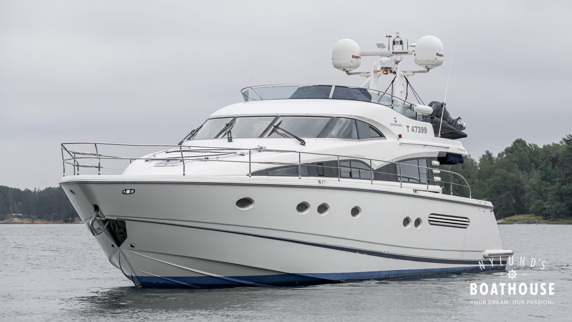 Fairline Squadron 62 - Image 6