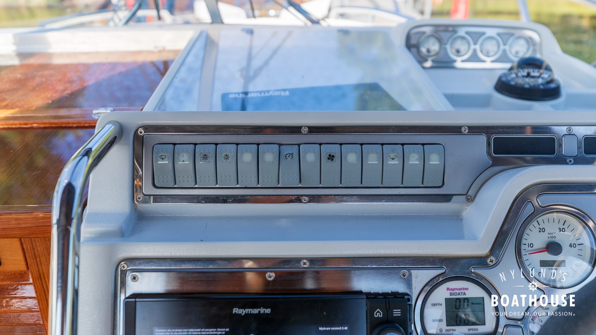 Nimbus 300R Nova - Image 52