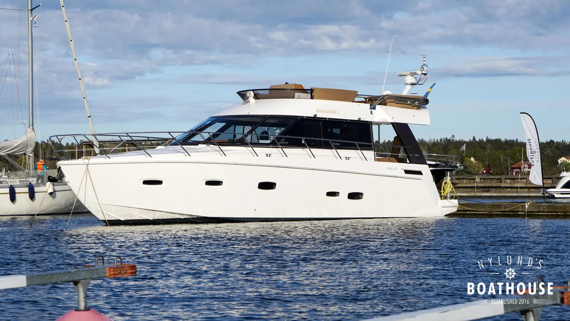 Sealine F46 - Image 5