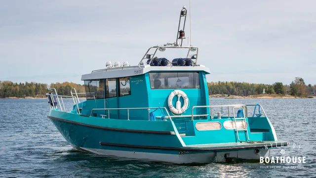 Brizo Yachts 28
