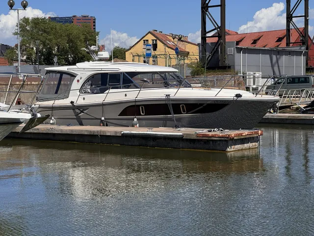 Marex 375 Marex — Navegando