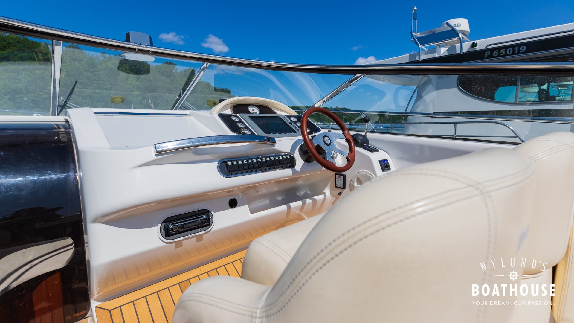 Windy 32 GT - Image 33