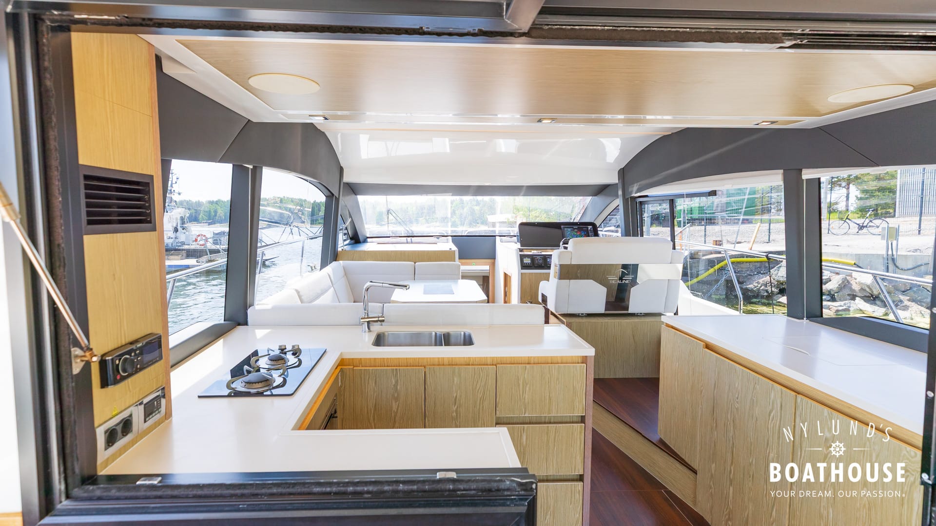 Sealine F430 - Image 41