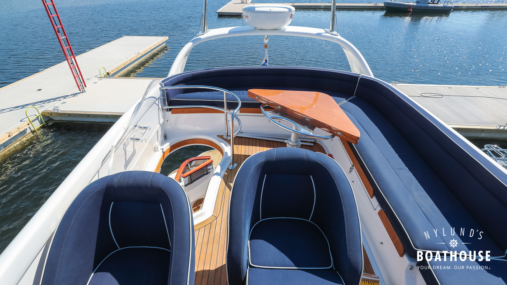 Nord West 370 Flybridge - Image 31