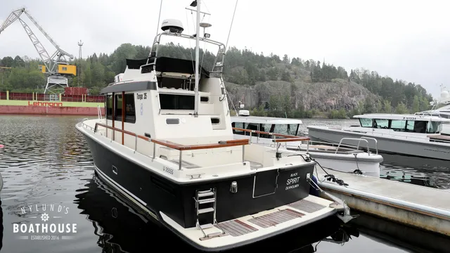 Targa 35 HiFly Black Line — Cruising