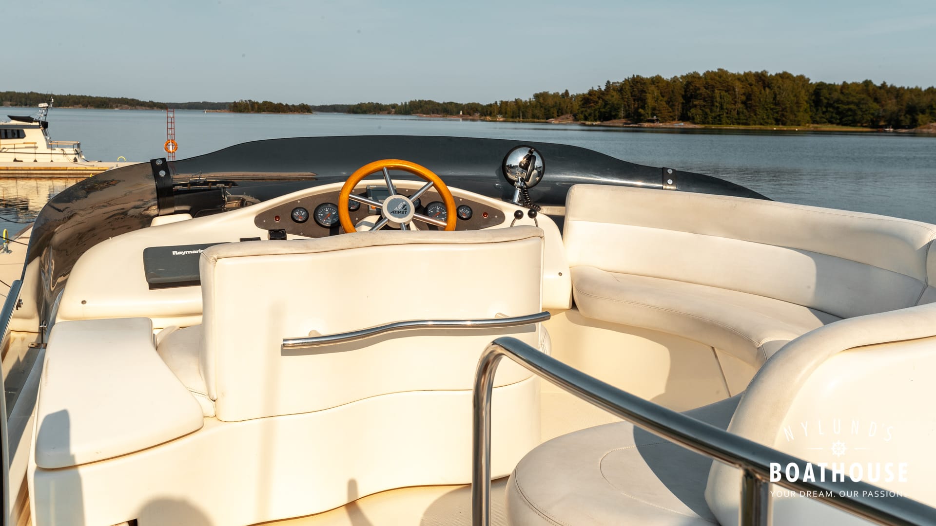 Azimut 42 Fly - Image 21
