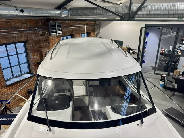 Beneteau Antares 7