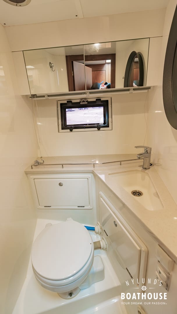 Galeon 340 Fly - Image 19