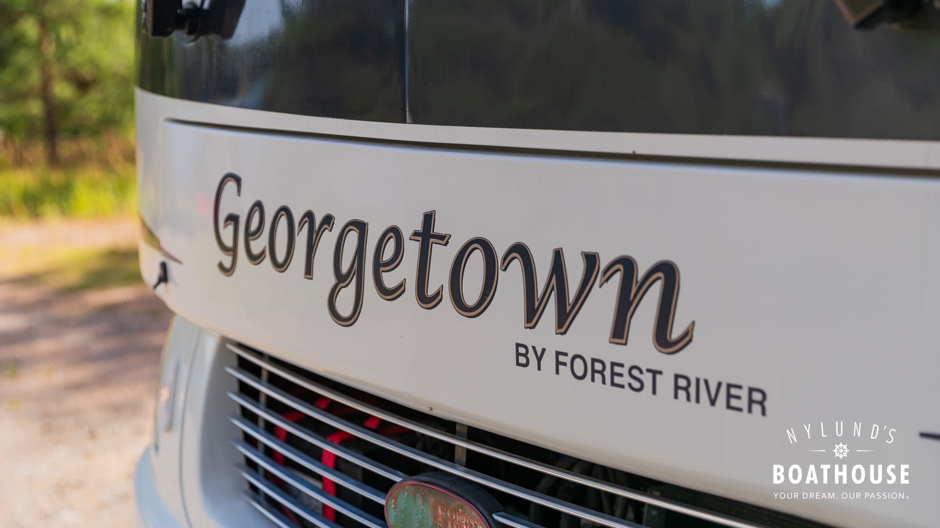Forest River Georgetown - Image 10