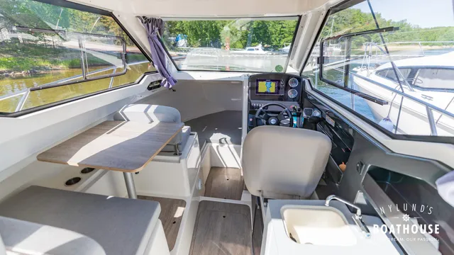 Quicksilver Activ 675 Weekend