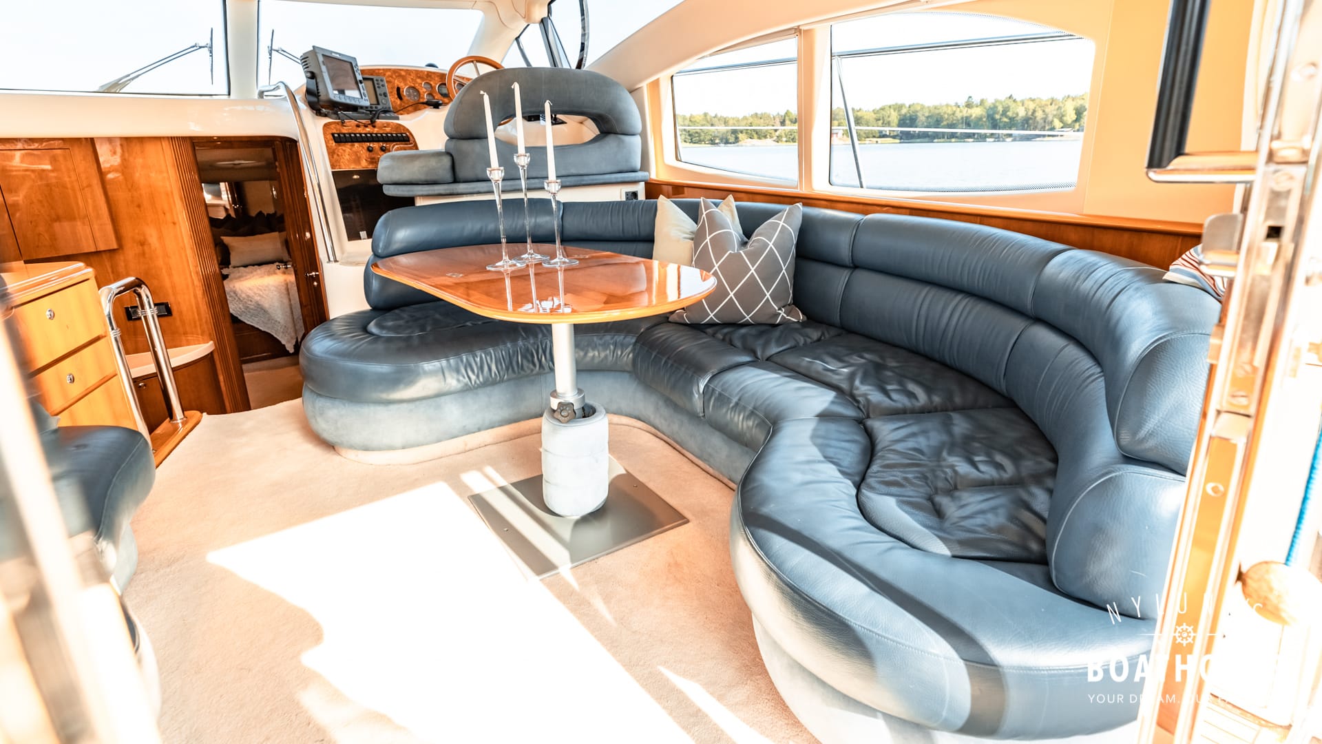 Azimut 42 Fly - Image 49