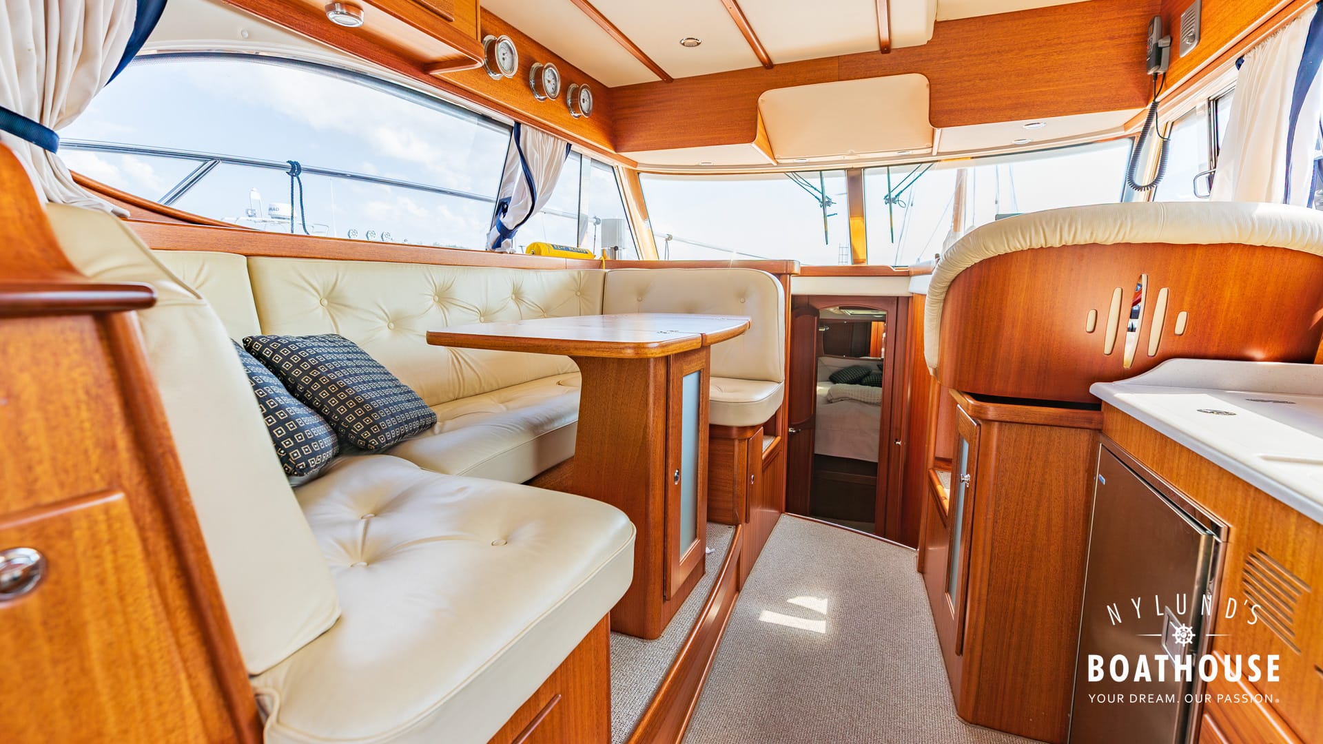 Nord West 370 Flybridge - Image 27