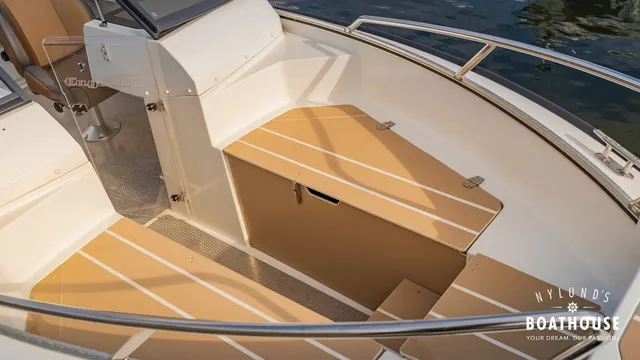 Silver Eagle 640 BR — Exterior