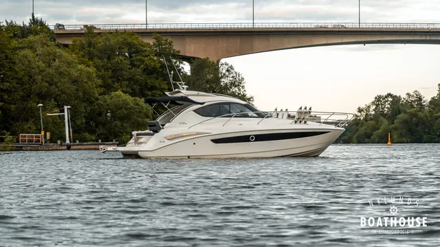 Galeon 325 HT