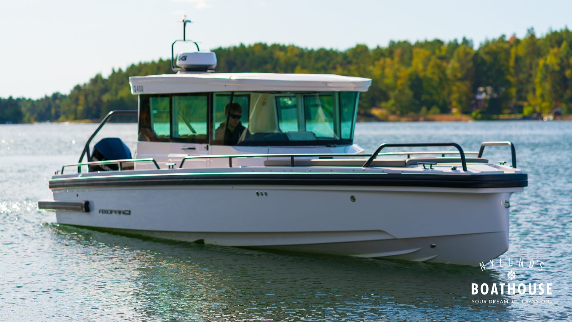 Axopar 28 Cabin - Image 32