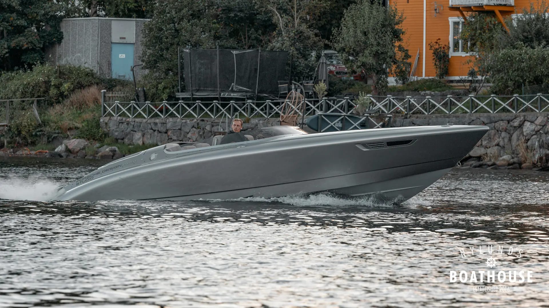 Donzi 28 Fearless Yacht - Image 25