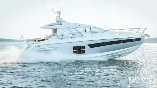 Azimut 55S