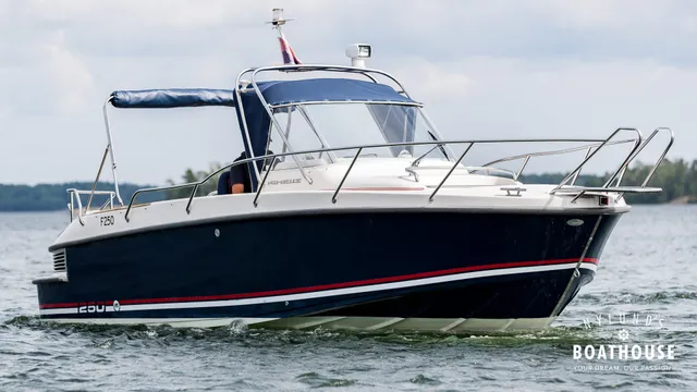 Nimbus 250 Nova R