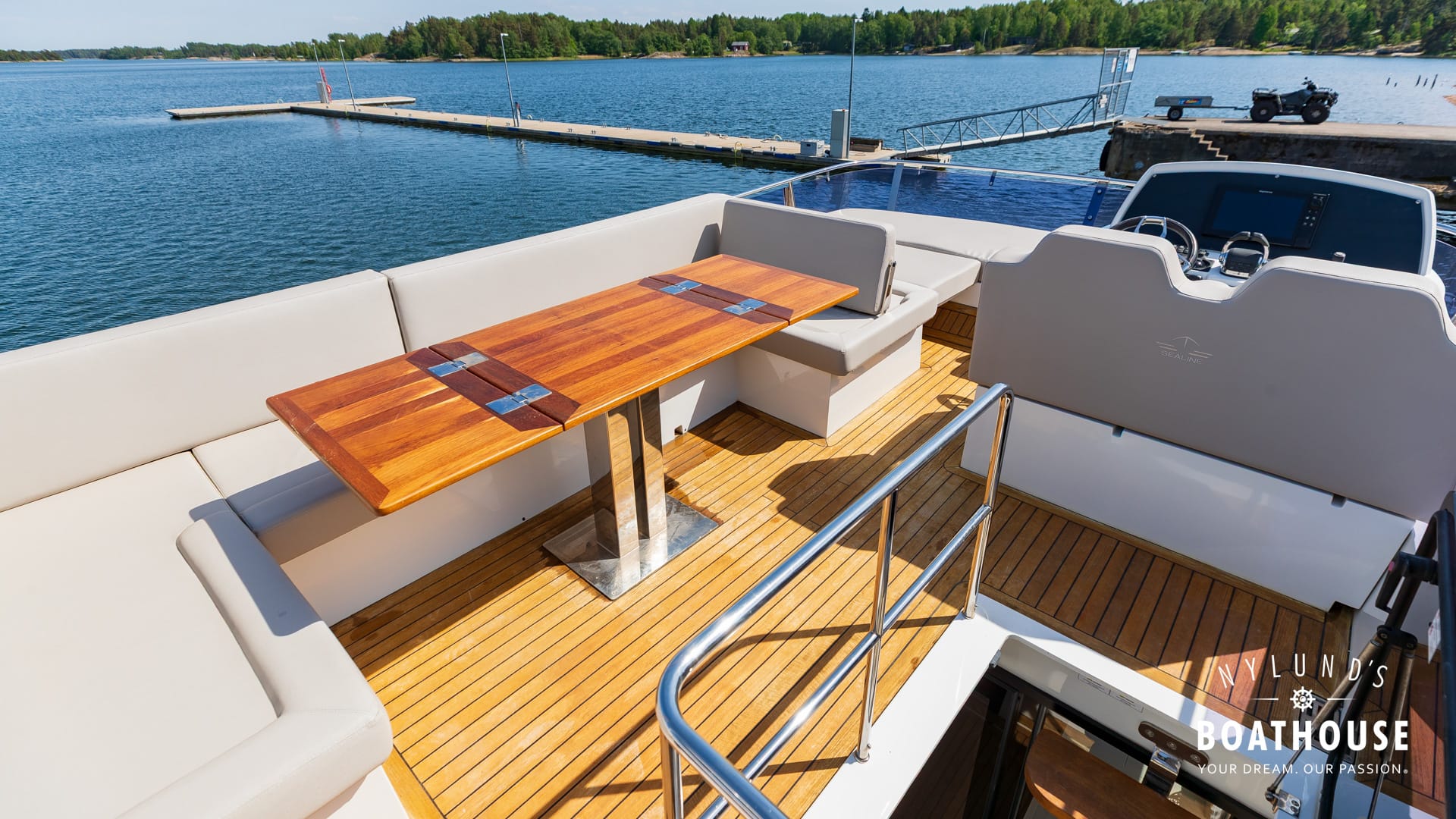 Sealine F430 - Image 29