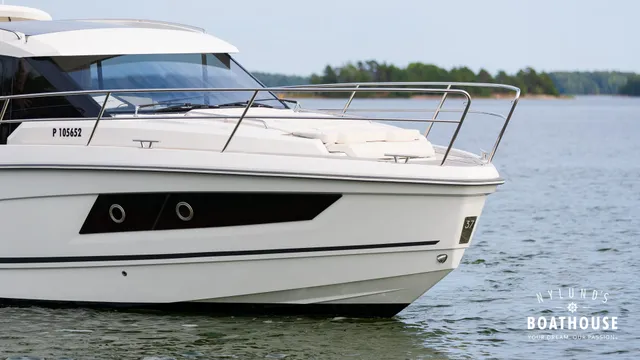 Grandezza 37 CA — Navegando