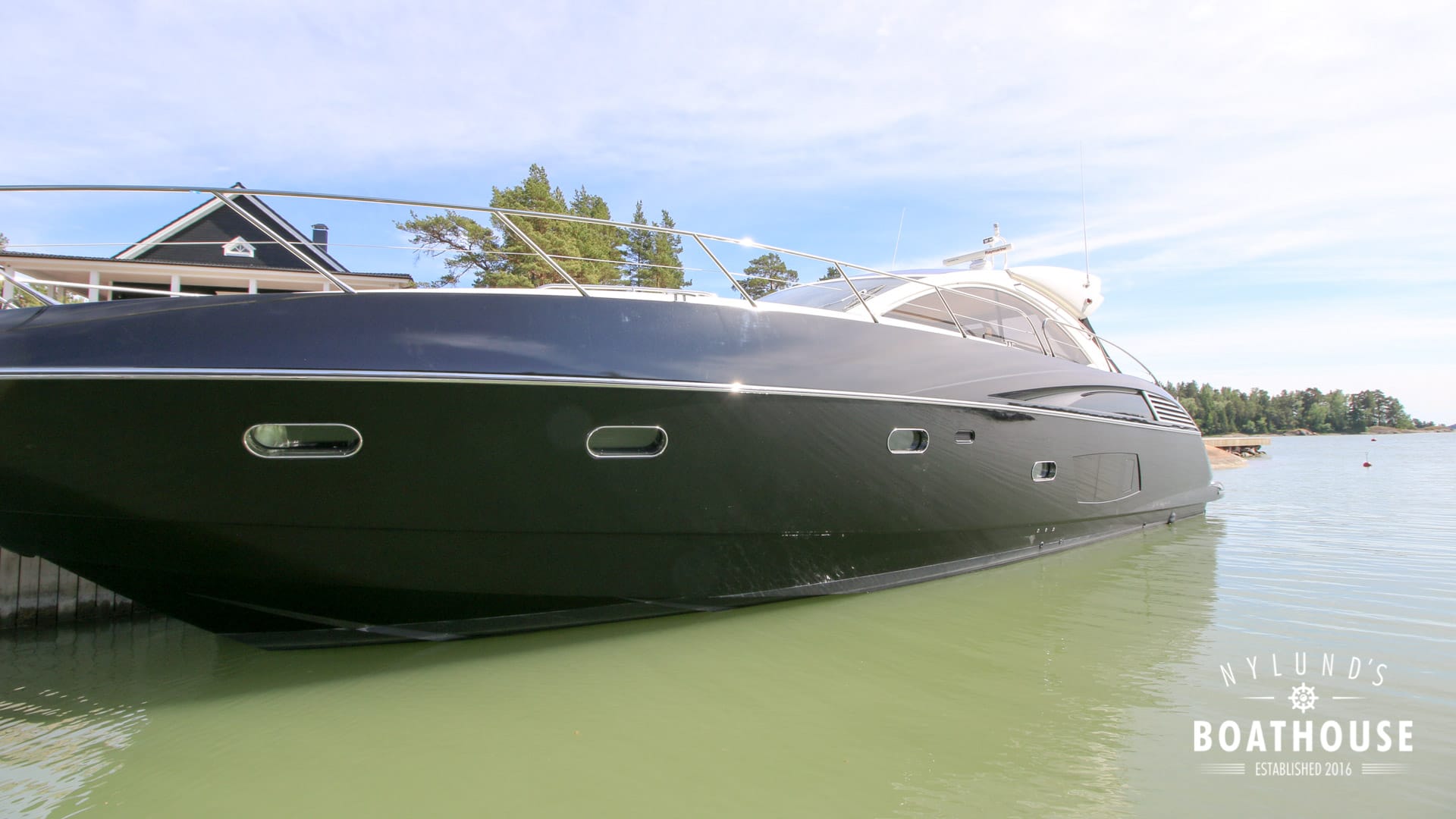 Sunseeker Predator 60 - Image 3