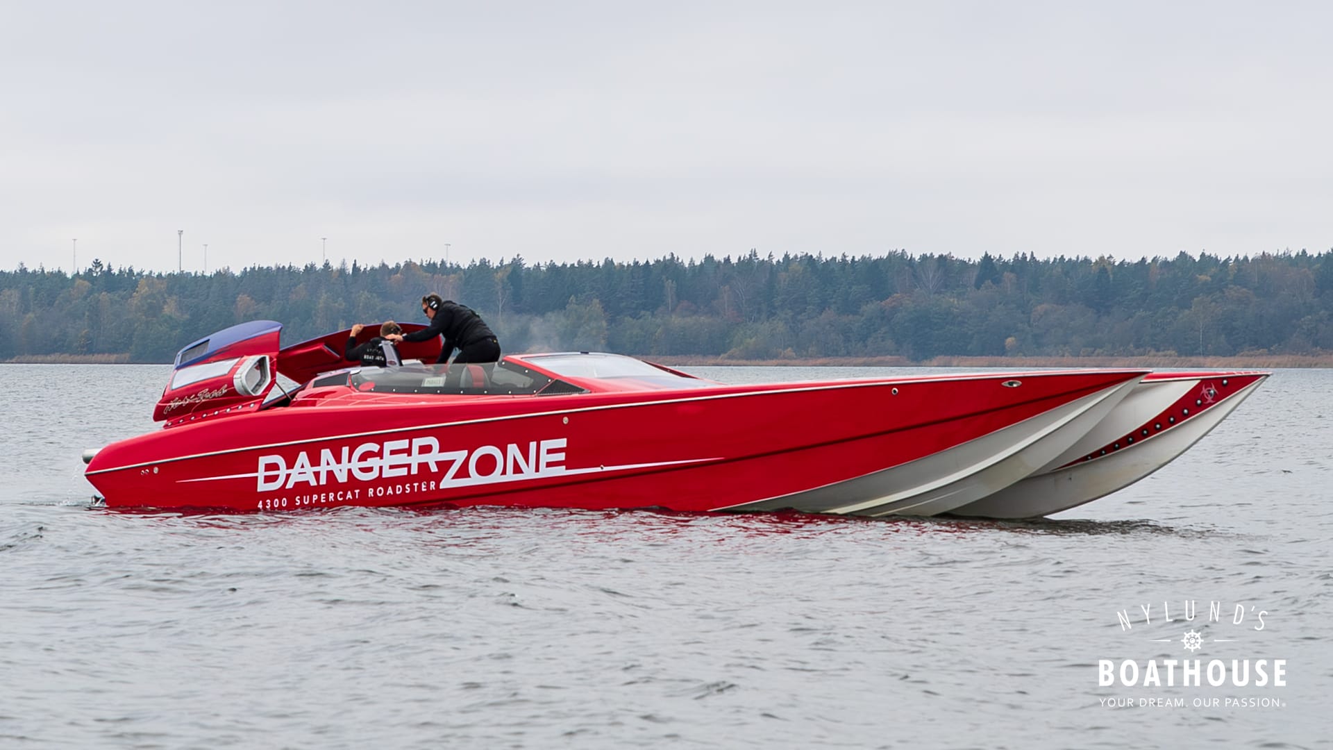 Nor-tech 4300 Supercat Roadster - Image 13