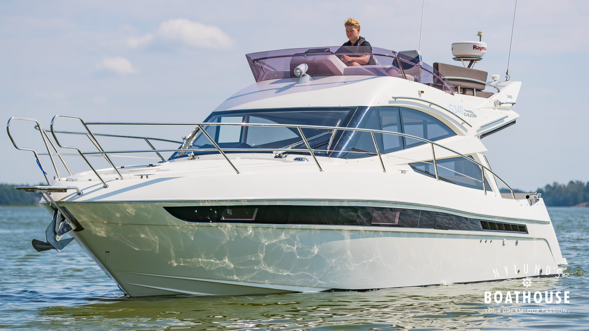 Galeon 340 Fly - Image 5