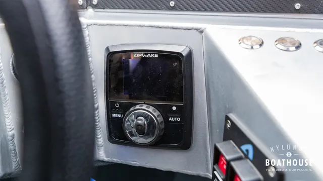 Anytec A27C — Exterior