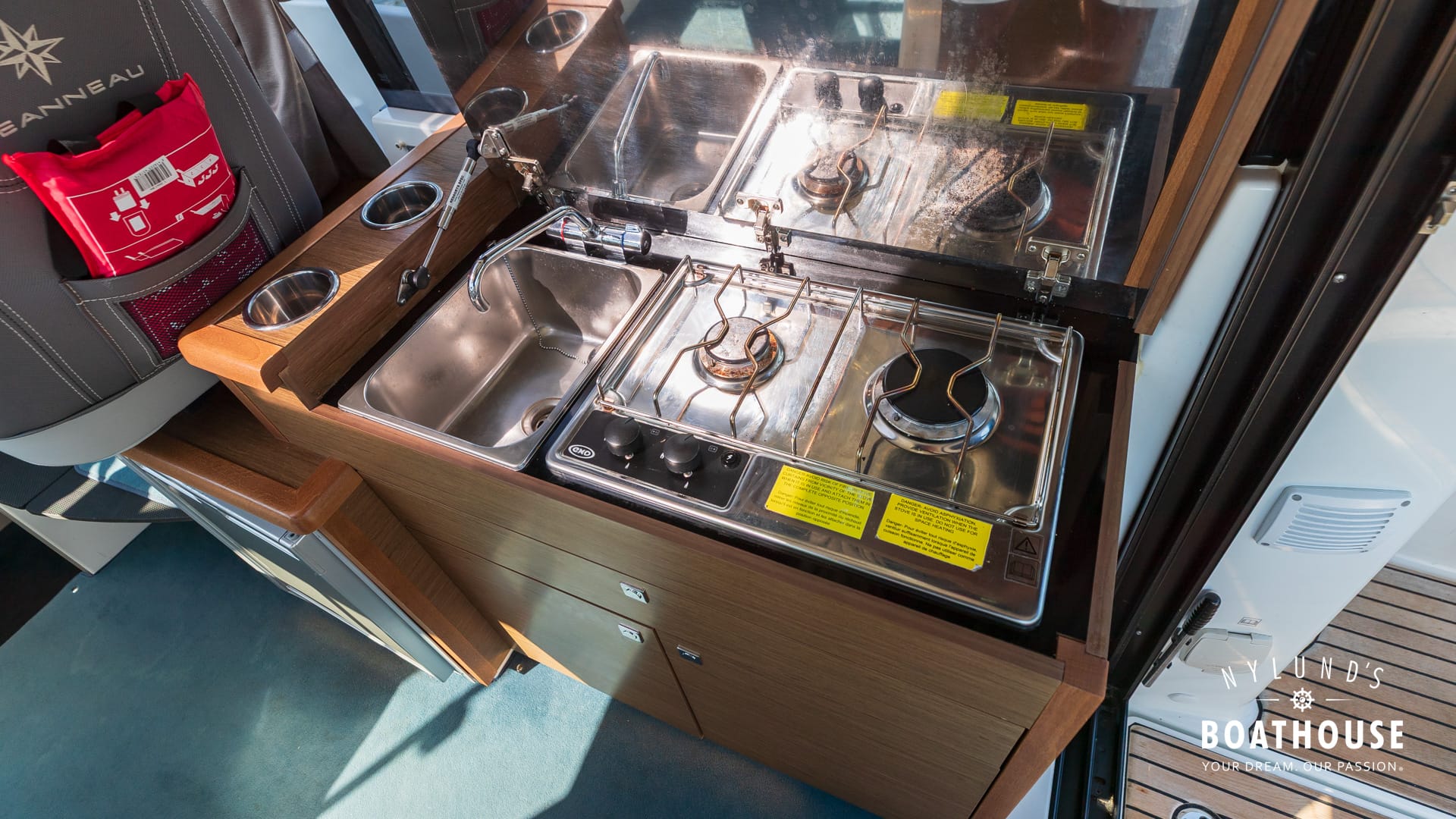 Jeanneau Merry Fisher 895 Cruiser - Image 67
