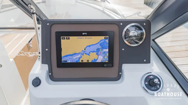 Silver Eagle 640 BR — Exterior