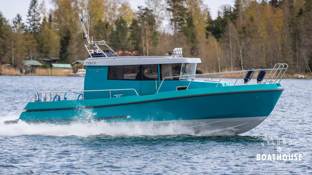 Brizo Yachts 28