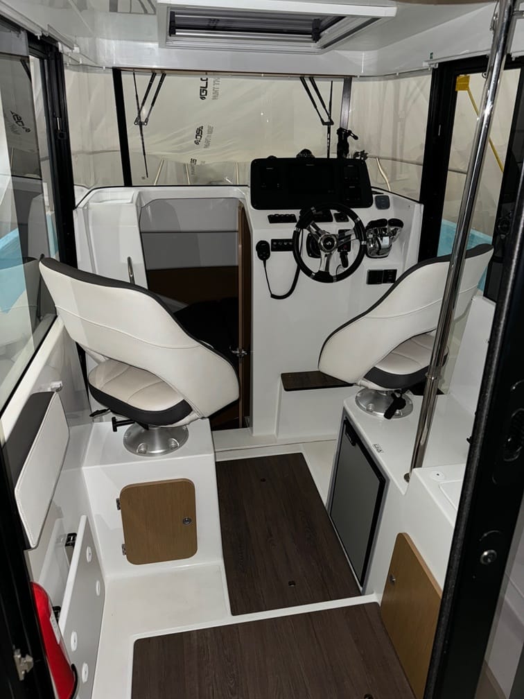 Beneteau Barracuda 8 - Image 9