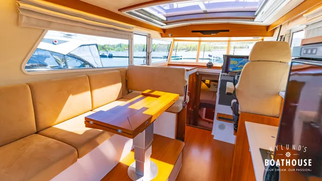 Nord Star 33+ Cruiser — Interior