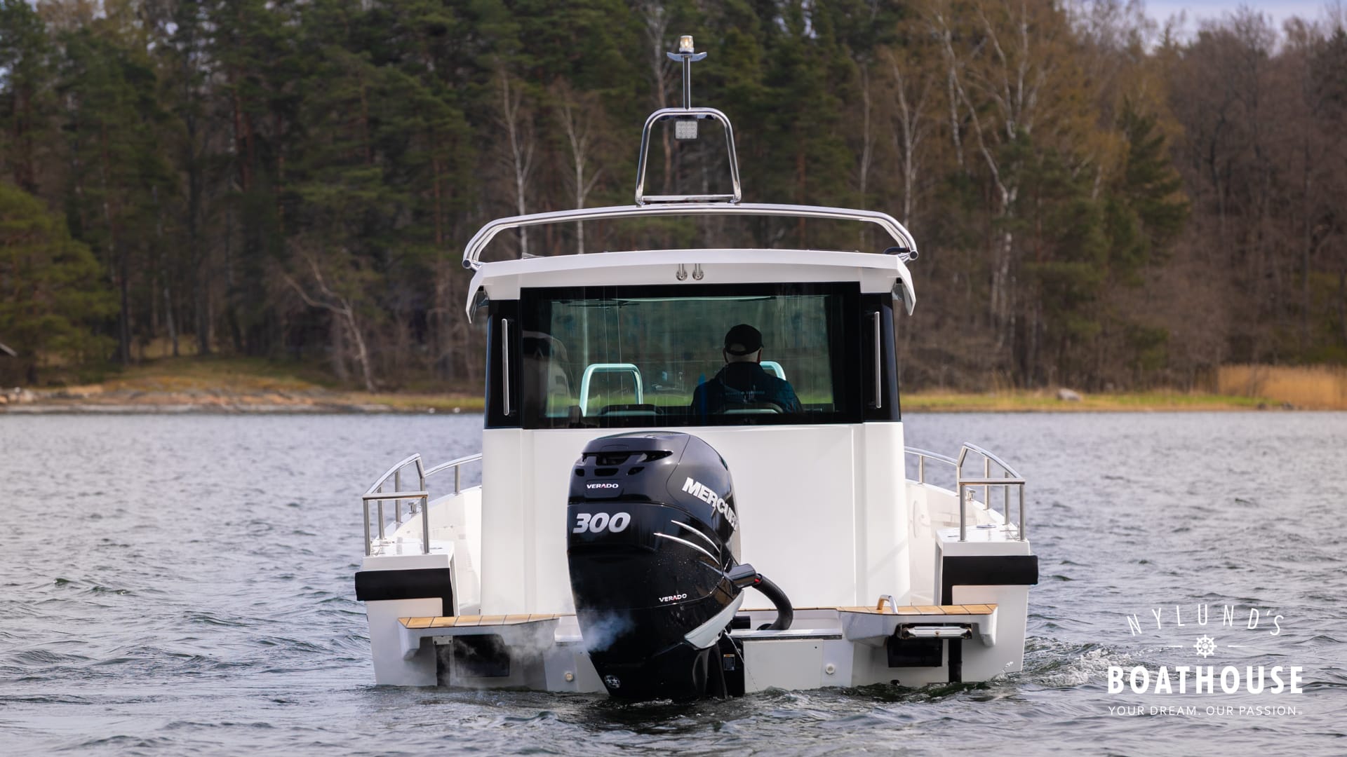 Axopar 28 Cabin - Image 23