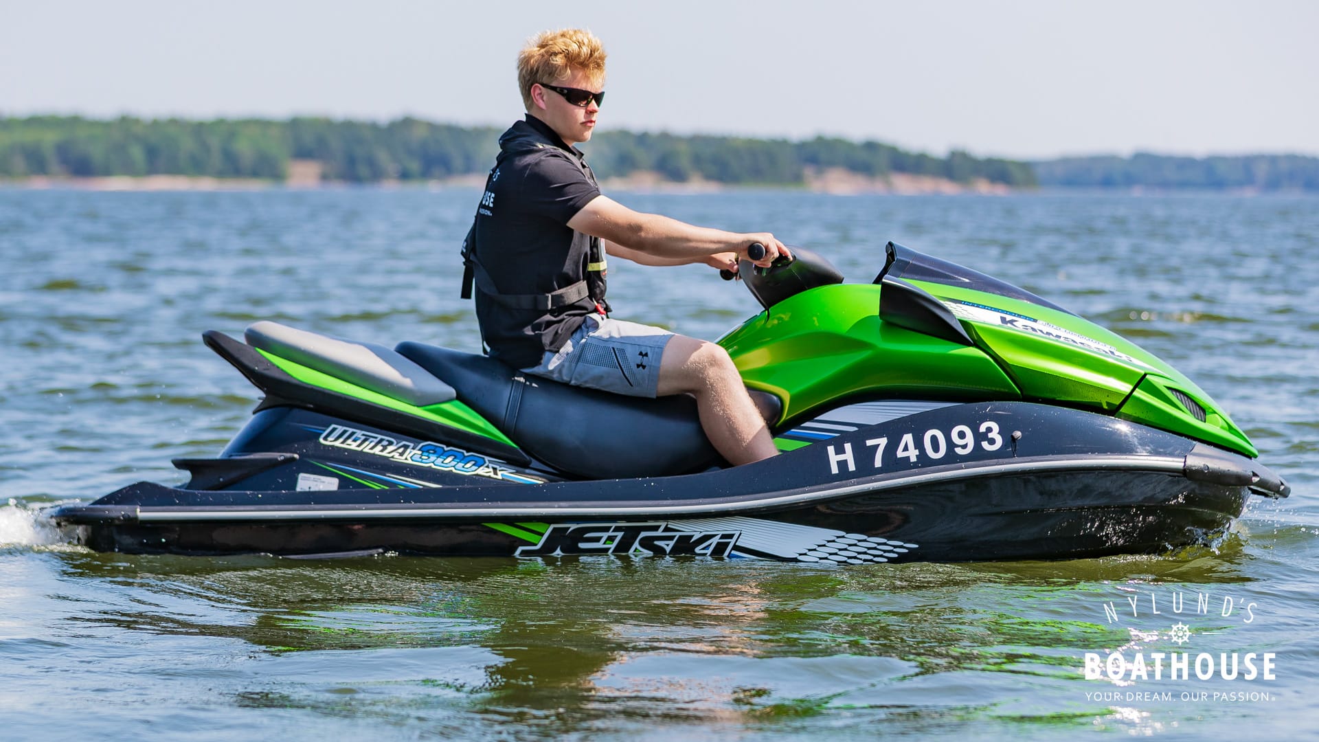 Kawasaki Ultra 300 X - Image 13