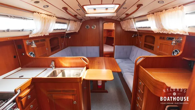 Hallberg-Rassy 342