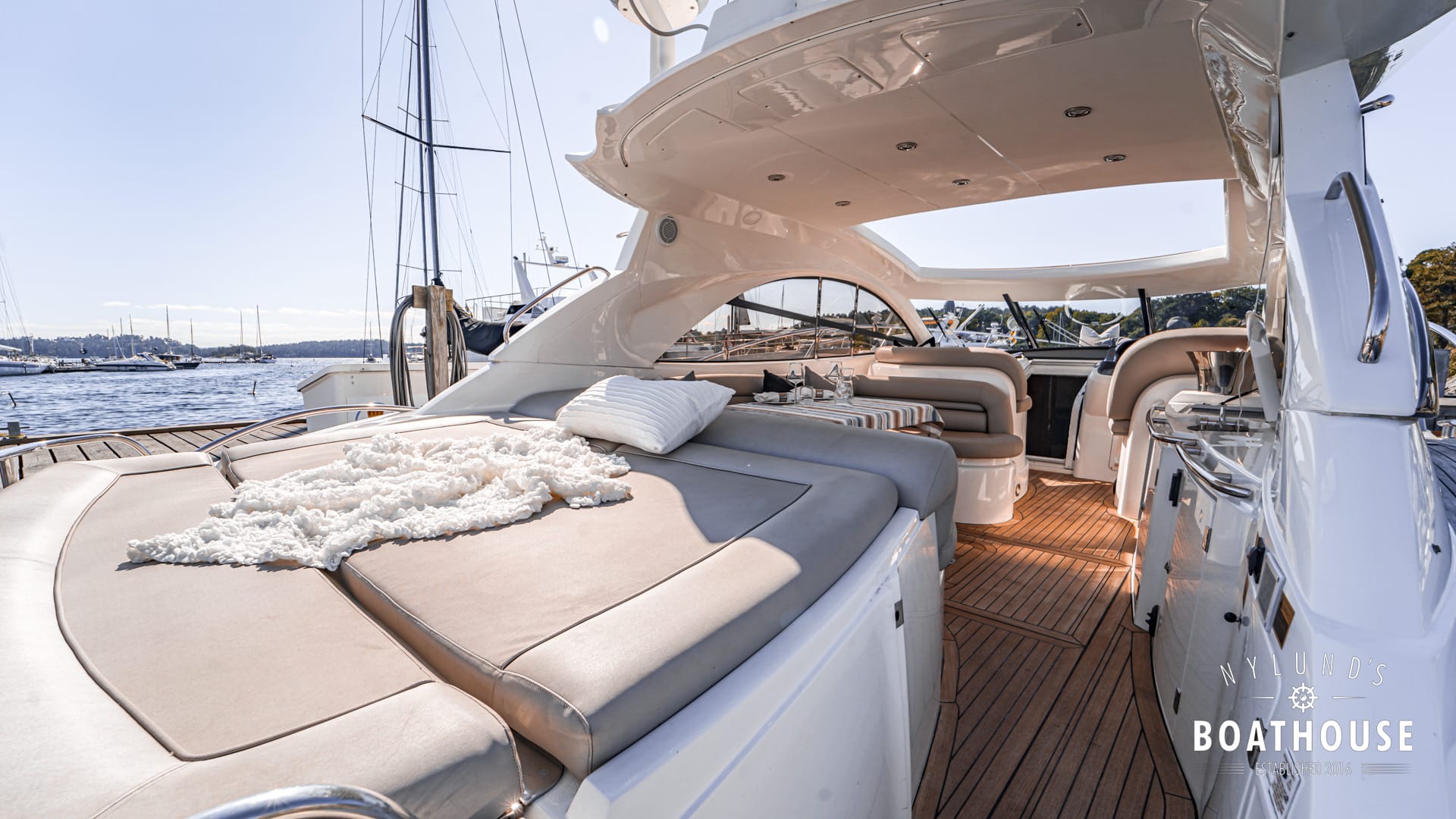 Sunseeker Camargue 50 HT - Image 42