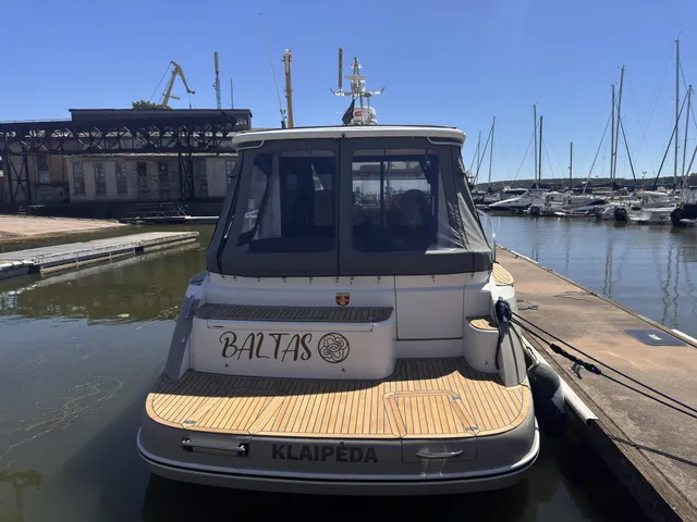 Marex 375 Marex — Navegando