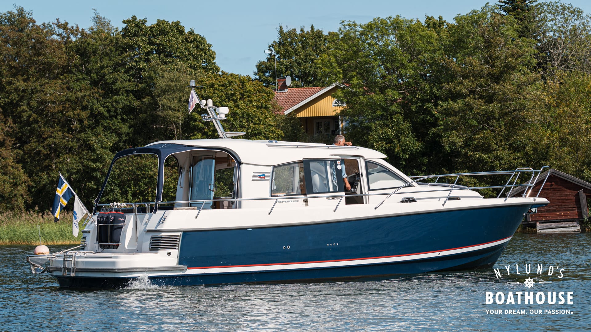 Nimbus 365 Coupe - Image 7